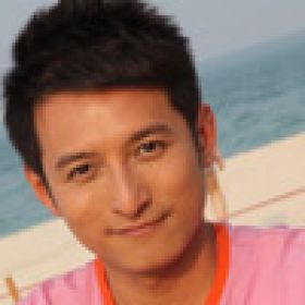 李維嘉擔(dān)任淮安錦繡裝飾材料城開業(yè)嘉賓